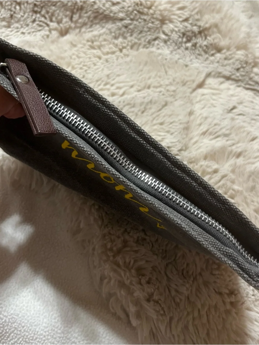 Embroidered 'mom' Grey Canvas Pouch with Yellow Script 02-05R